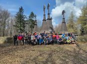 Grupa turystyczna zdobyła kolejne szczyty „Korony Beskidu Niskiego”