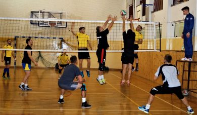 BALS: Volley Club wciąż niepokonany. Odrodzenie SZiKu.