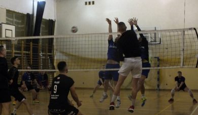 BALS: Volley Club pozostaje w&nbsp;grze o&nbsp;mistrzostwo. Rzeszowski Węgiel najlepszy w&nbsp;II&nbsp;lidze.